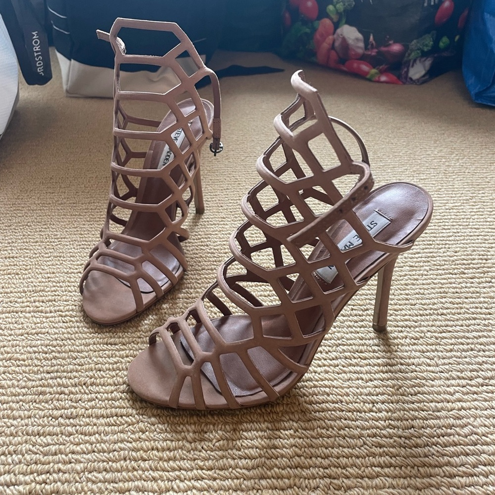 Steve Madden heels